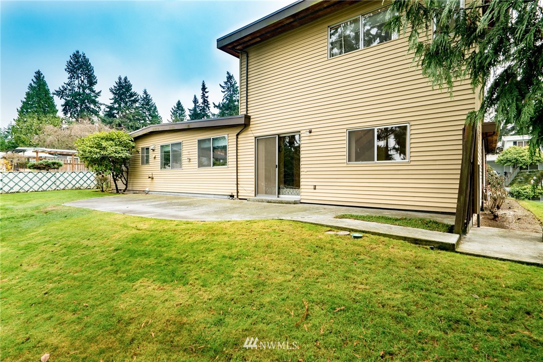631 13th Way Southwest Edmonds, WA 98020 - Photo 24 of 25 Gallery Image 24