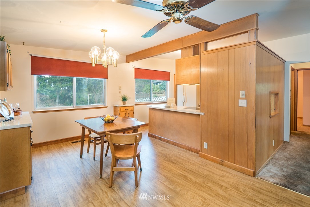631 13th Way Southwest Edmonds, WA 98020 - Photo 9 of 25 Gallery Image 9