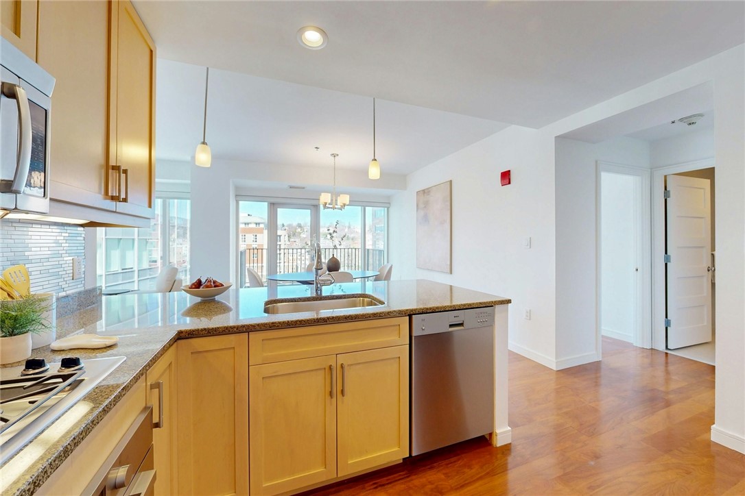200 Exchange Street, Unit 712 Providence, RI 02903 - Photo 18 of 47