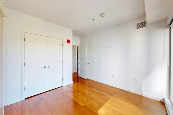 $729,000 | 200 Exchange Street, Unit 712, Providence, RI 02903