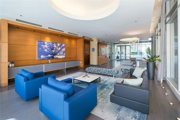 $729,000 | 200 Exchange Street, Unit 712, Providence, RI 02903