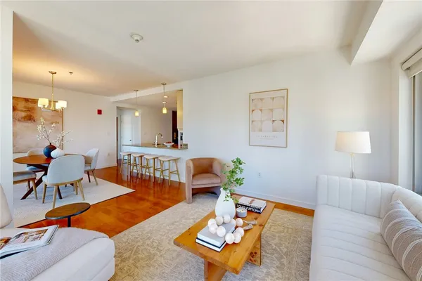 $729,000 | 200 Exchange Street, Unit 712, Providence, RI 02903