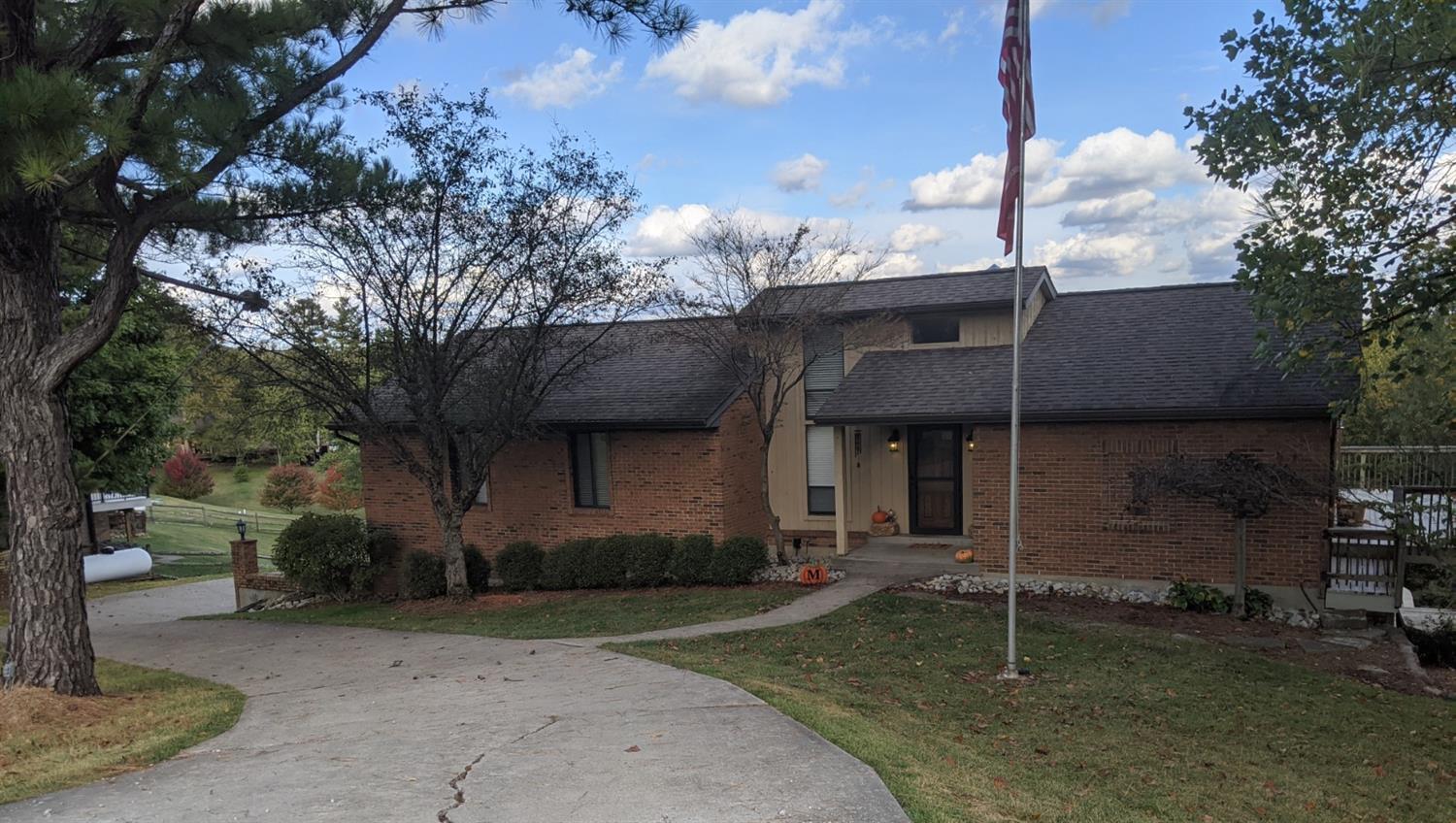 6260 Daleview Road Cincinnati, OH 45247 - Photo 1 of 1 Gallery Image 1