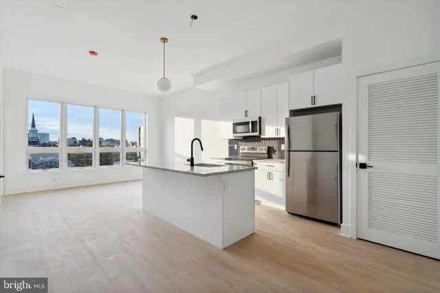 $2,075 | 1643 North 2nd Street, Unit 302, Philadelphia, PA 19122