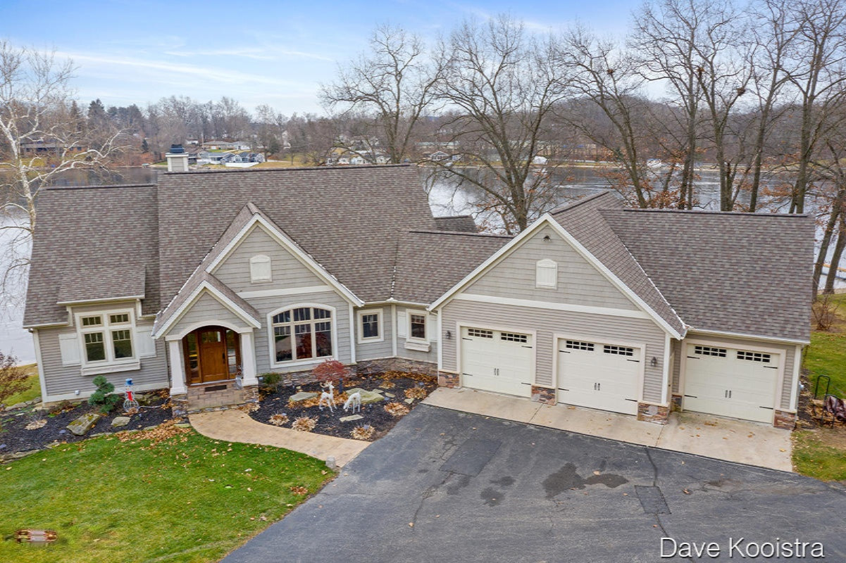 1575 Pinecrest Road Hastings, MI 49058 - Photo 16 of 74 IMG_1051