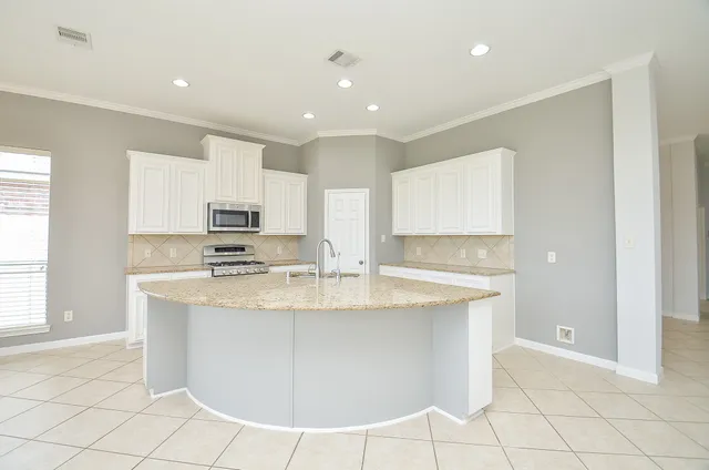 $499,800 | 3910 Jade Cove Lane, Sugar Land, TX 77479