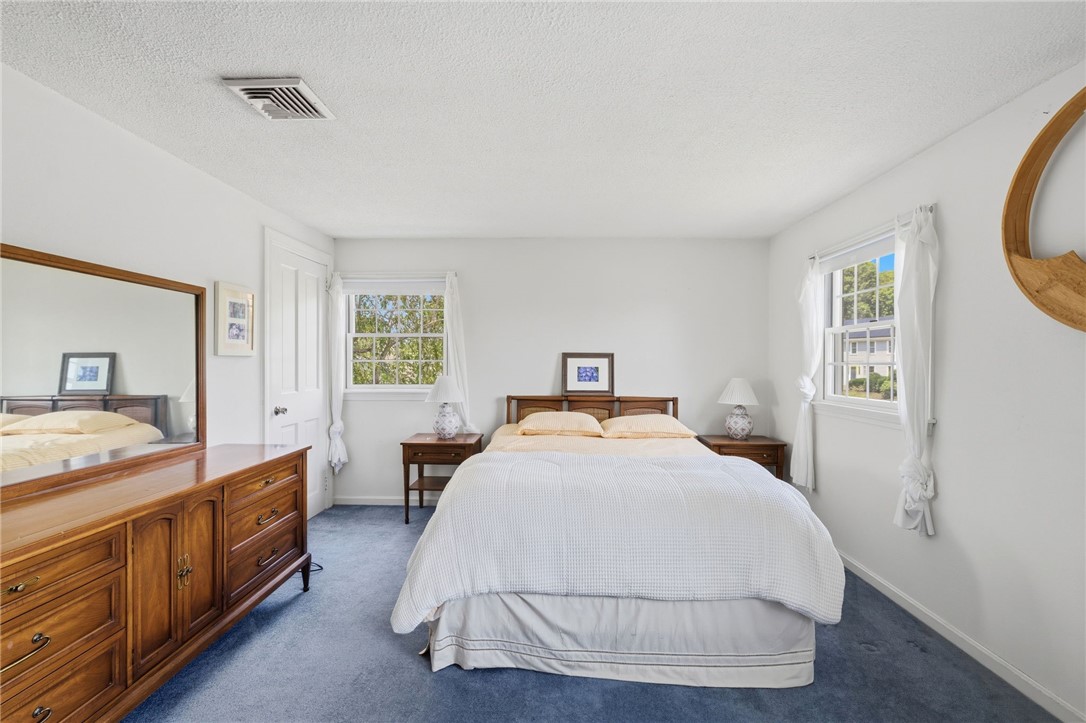 131 Taylor Road Portsmouth, RI 02871 - Photo 20 of 45