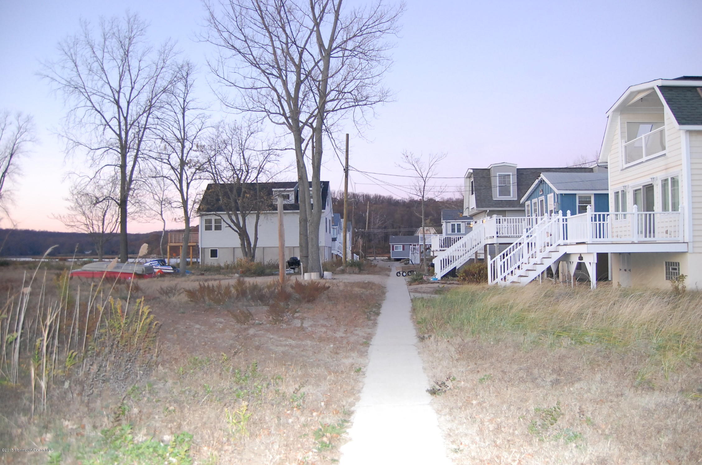 Walking paths lead you to your front doo