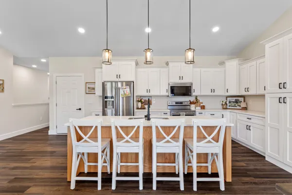 $375,000 | 245 Auseon Court, Hillsdale, MI 49242