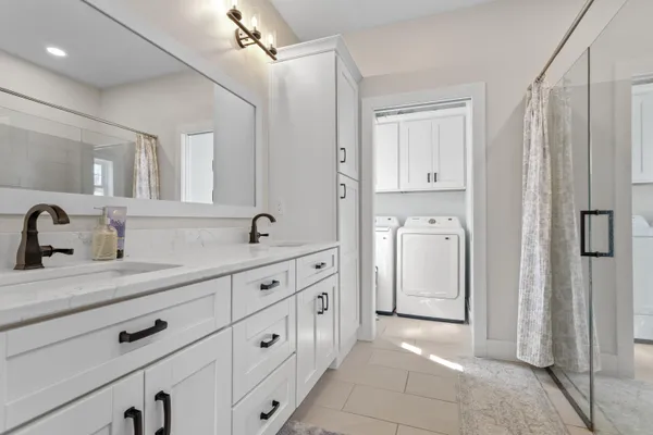 $375,000 | 245 Auseon Court, Hillsdale, MI 49242