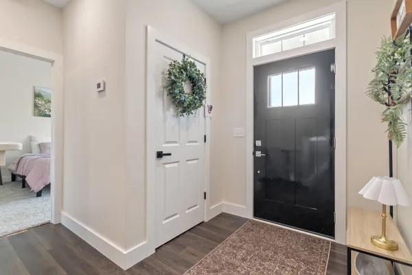 $375,000 | 245 Auseon Court, Hillsdale, MI 49242