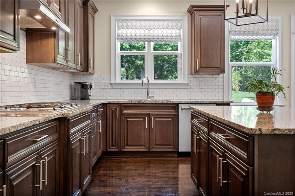 111 Overlook Ridge Lane Davidson, NC 28036 - Photo 23 of 42 Gallery Image 23
