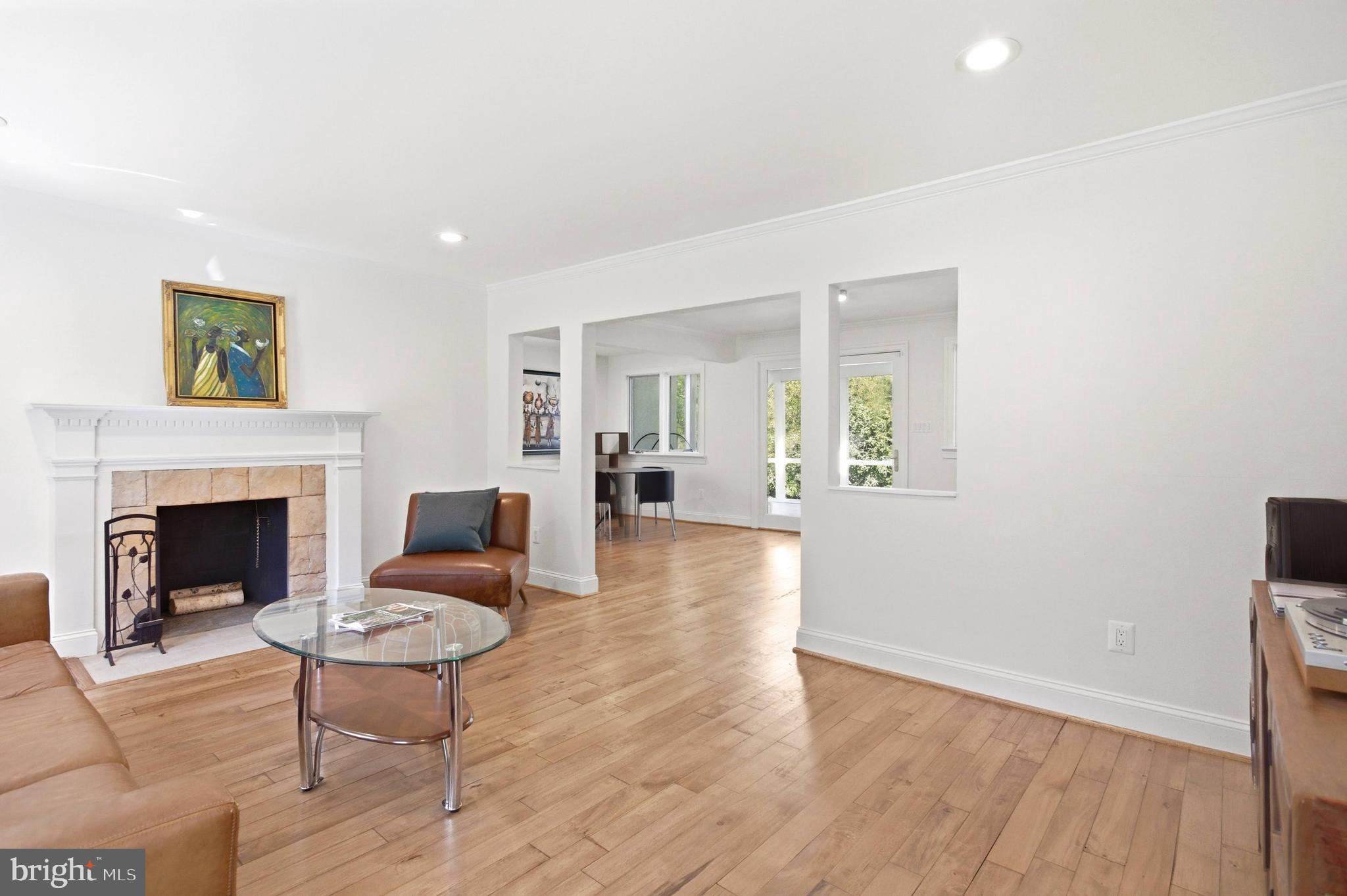 11306 Vale Road Oakton, VA 22124 - Photo 16 of 74