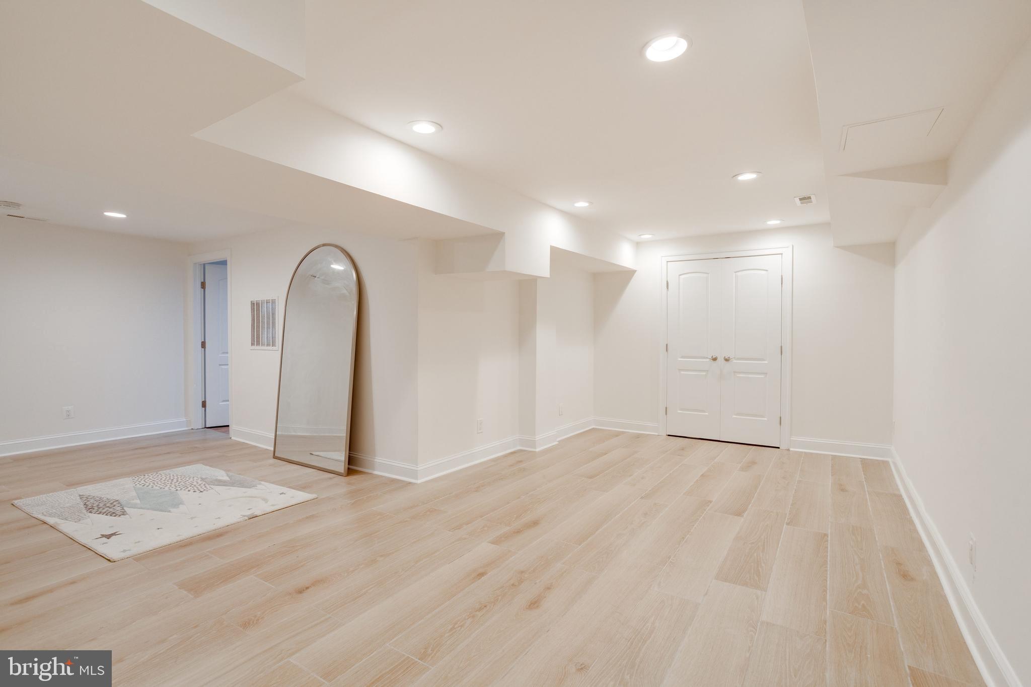11306 Vale Road Oakton, VA 22124 - Photo 48 of 74