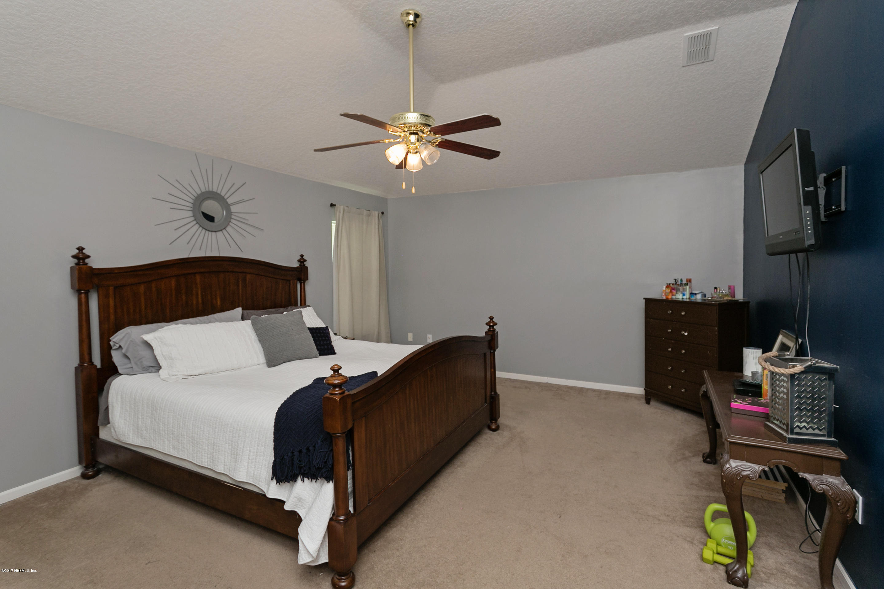 632 East Red House Branch Road St. Augustine, FL 32084 - Photo 13 of 26 013_Master Bedroom