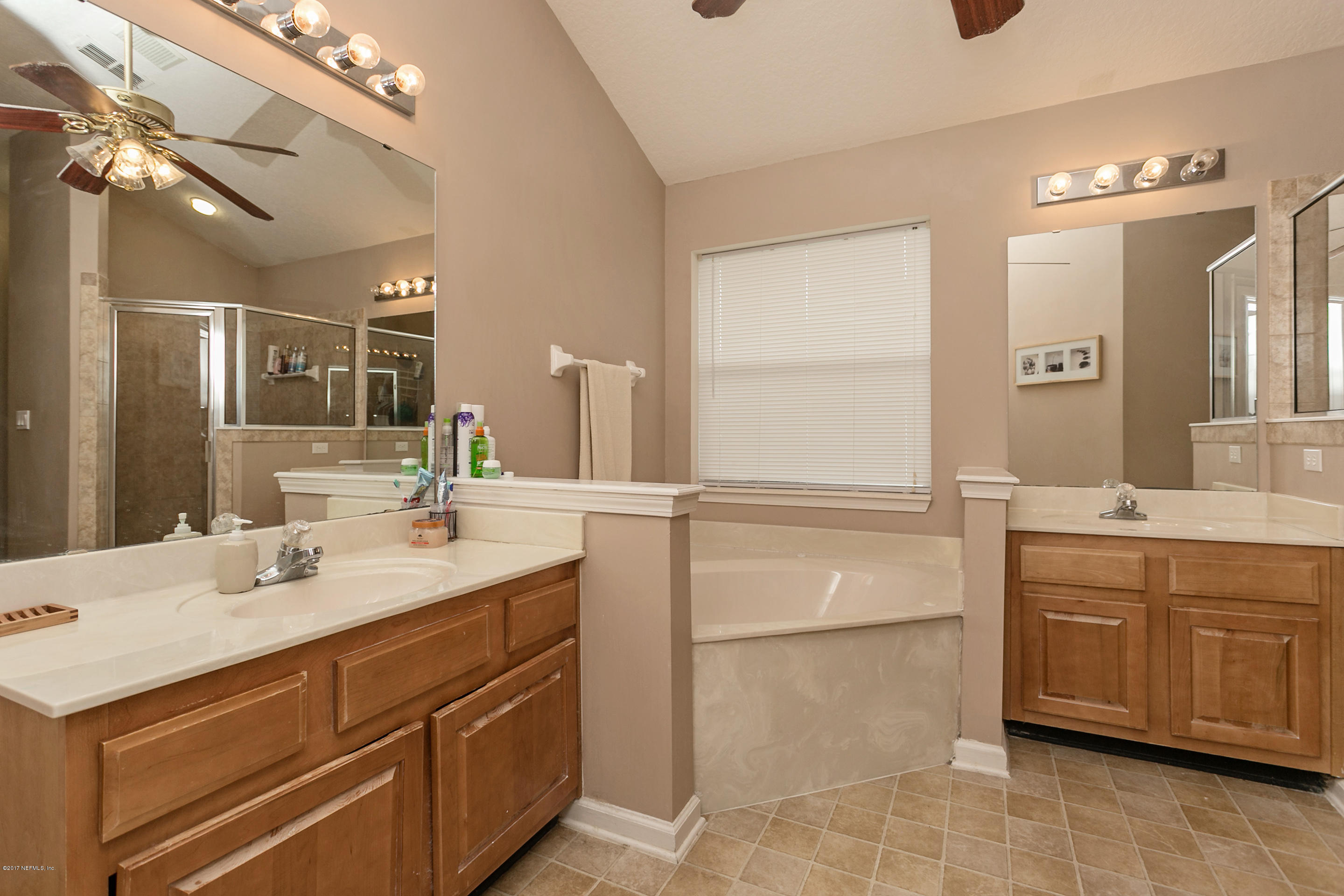 632 East Red House Branch Road St. Augustine, FL 32084 - Photo 15 of 26 015_Master Bathroom