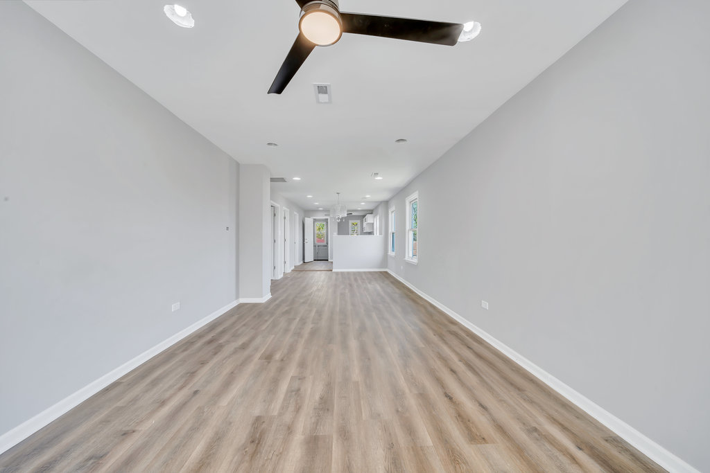 14631 Vincennes Road Harvey, IL 60426 - Photo 18 of 34