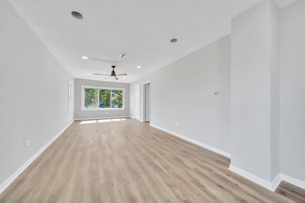 14631 Vincennes Road Harvey, IL 60426 - Photo 19 of 34