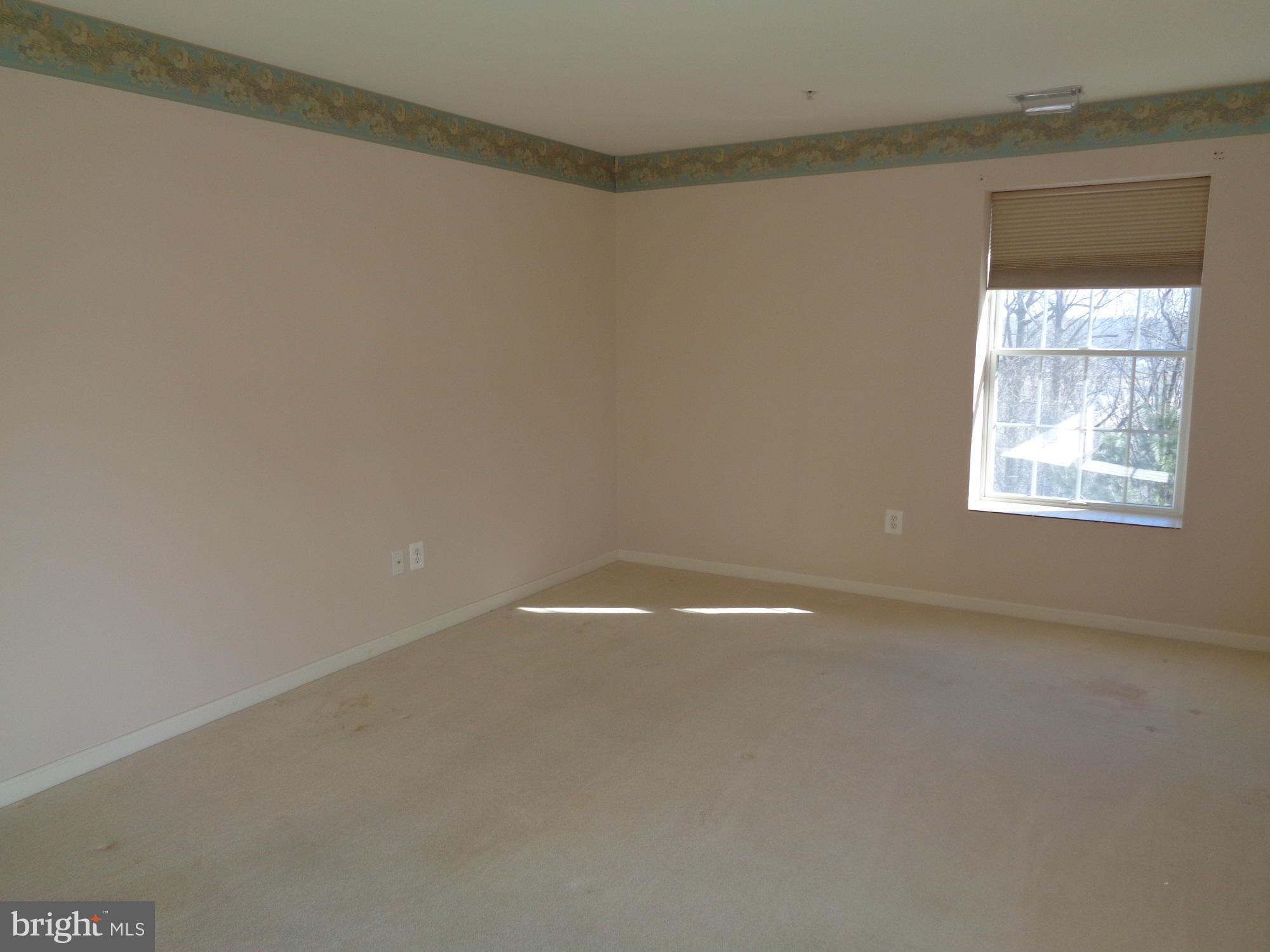 12330 Rosslare Ridge Road, Unit 306 Lutherville-Timonium, MD 21093 - Photo 21 of 29 Bedroom (Master)