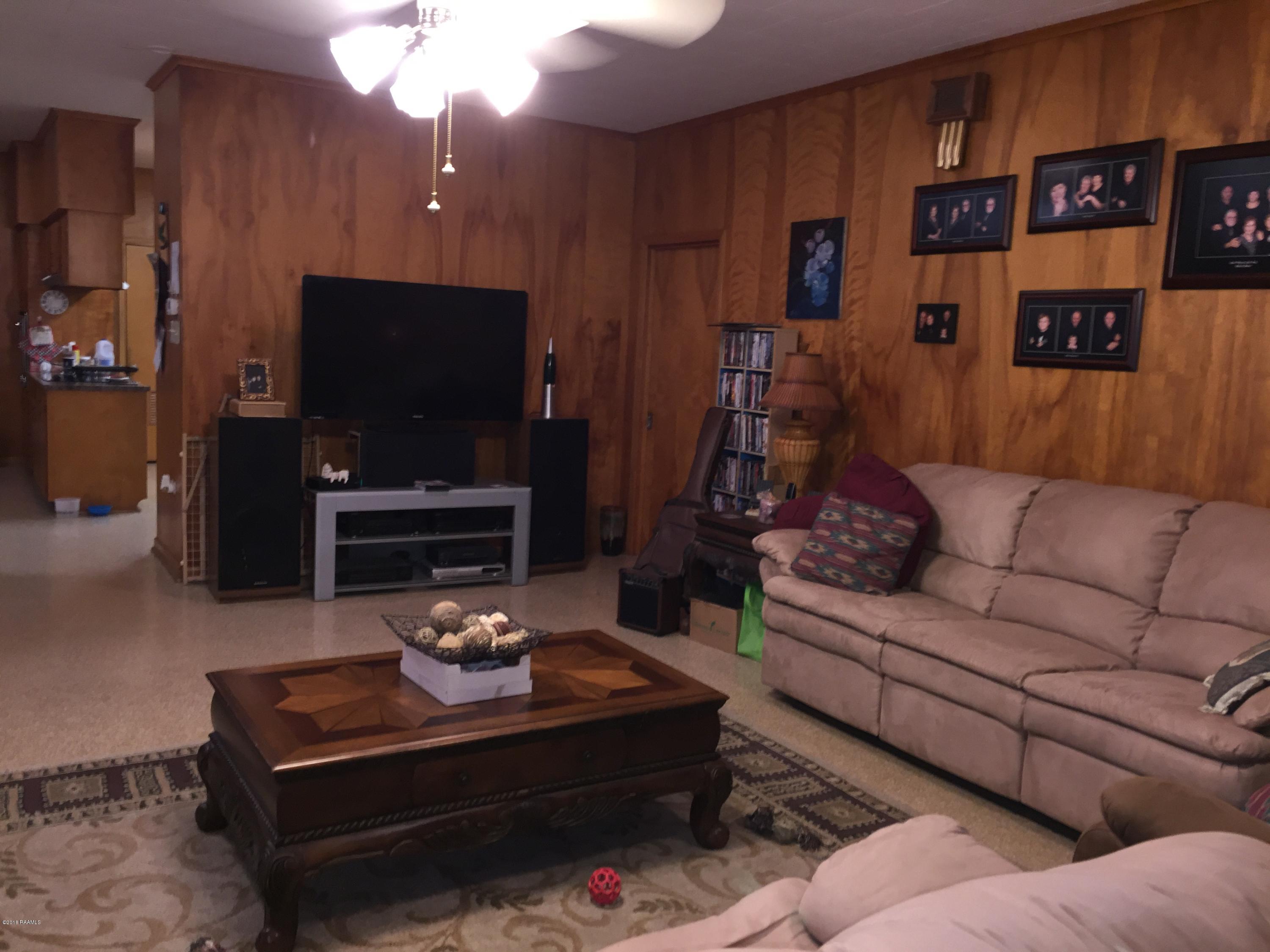 115 Troy Road New Iberia, LA 70563 - Photo 13 of 35