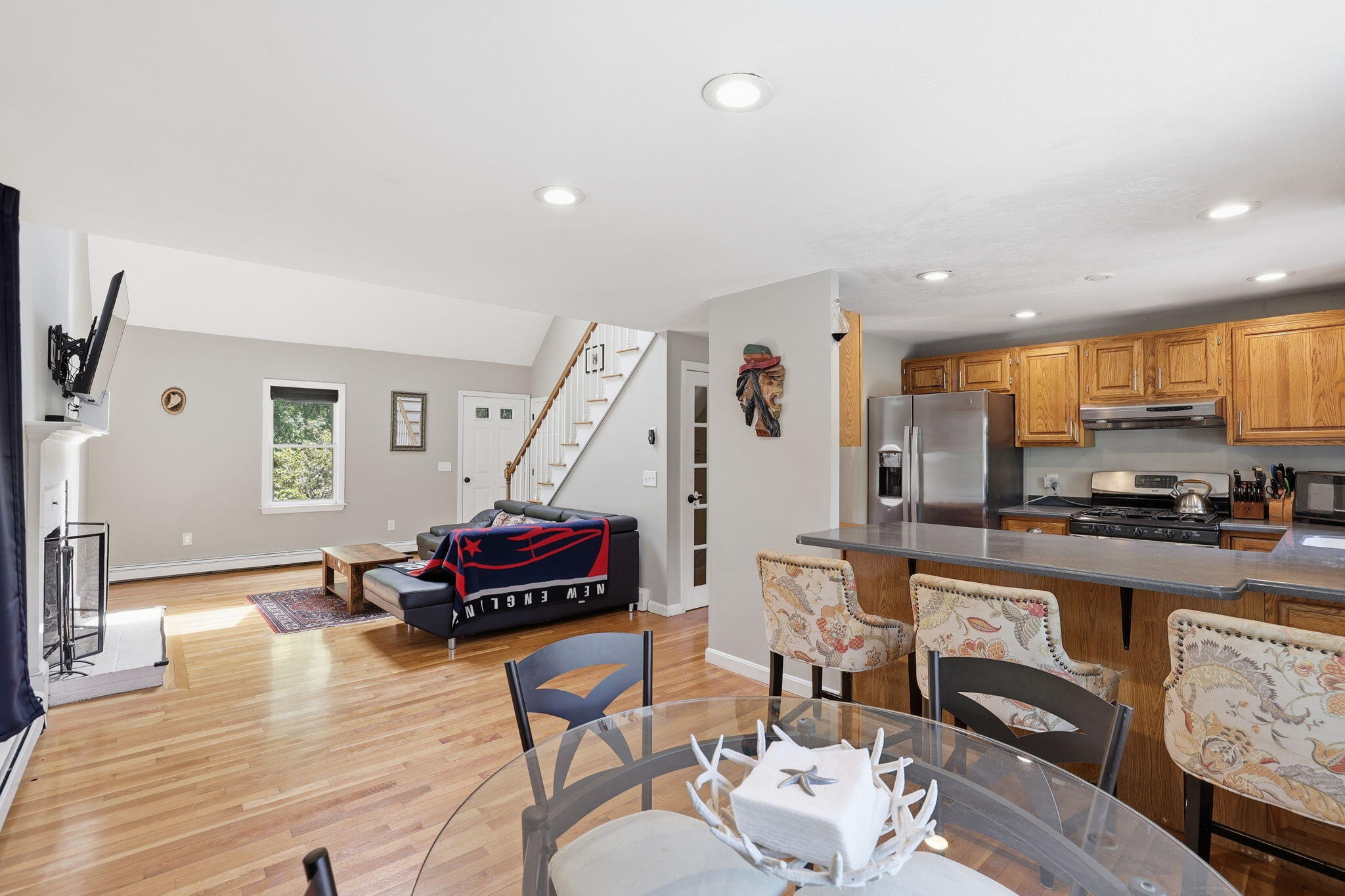10 Martha's Way Centerville, MA 02632 - Photo 4 of 44 32ETSells-10 Martha's Way Final-17