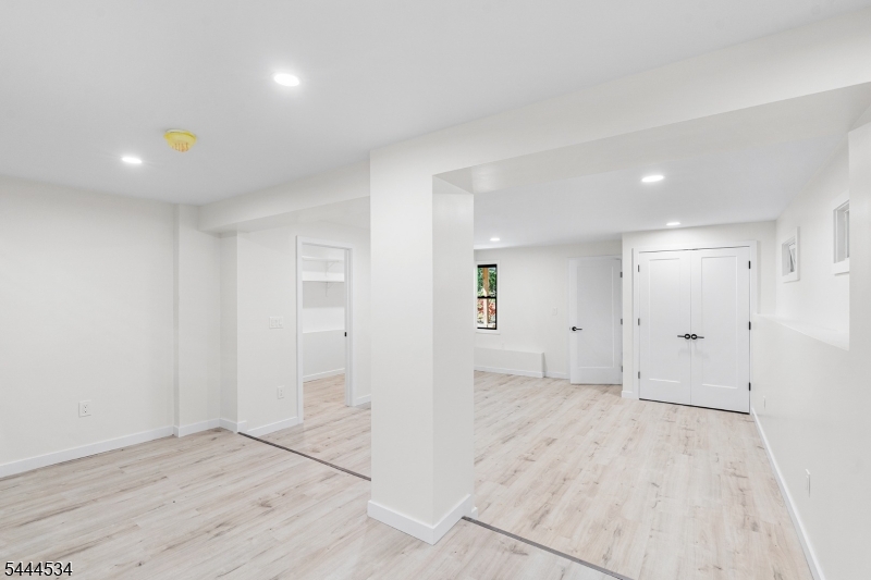 107 Scudders Road Sparta, NJ 07871 - Photo 34 of 44