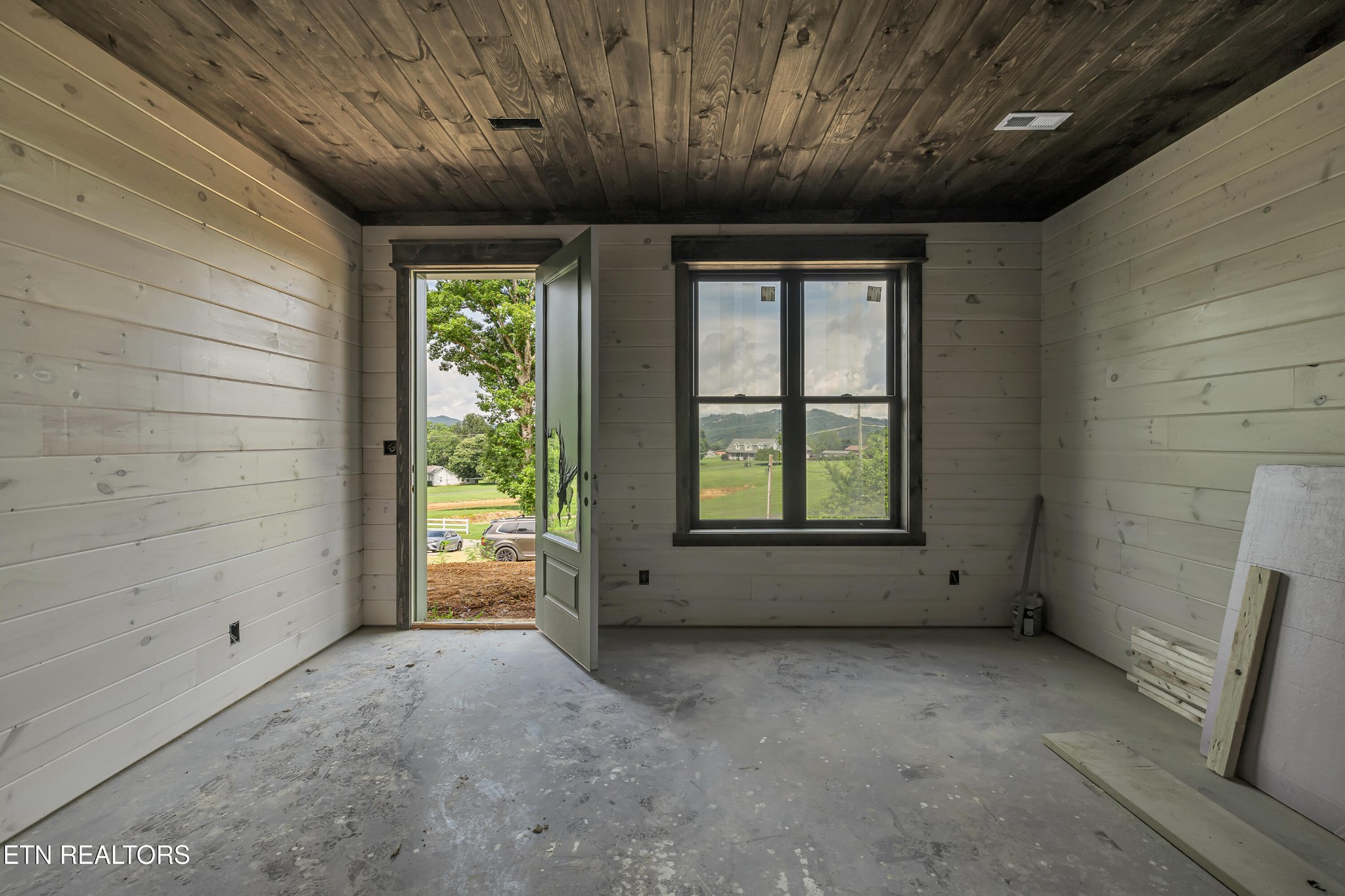 2773 Clabo Road Sevierville, TN 37862 - Photo 22 of 37 Gallery Image 22