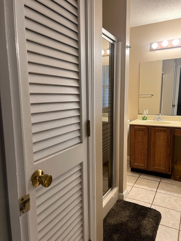 137 Benz Street Springfield, MA 01118 - Photo 11 of 20