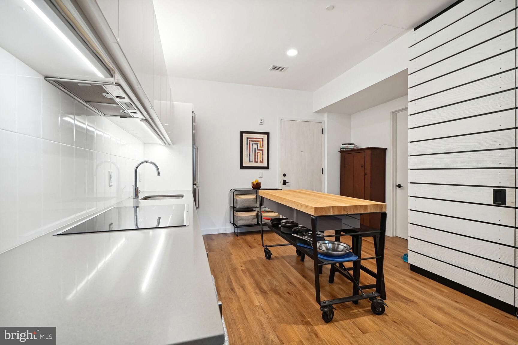 57 N Street Northwest, Unit 127 Washington, DC 20001 - Photo 6 of 21