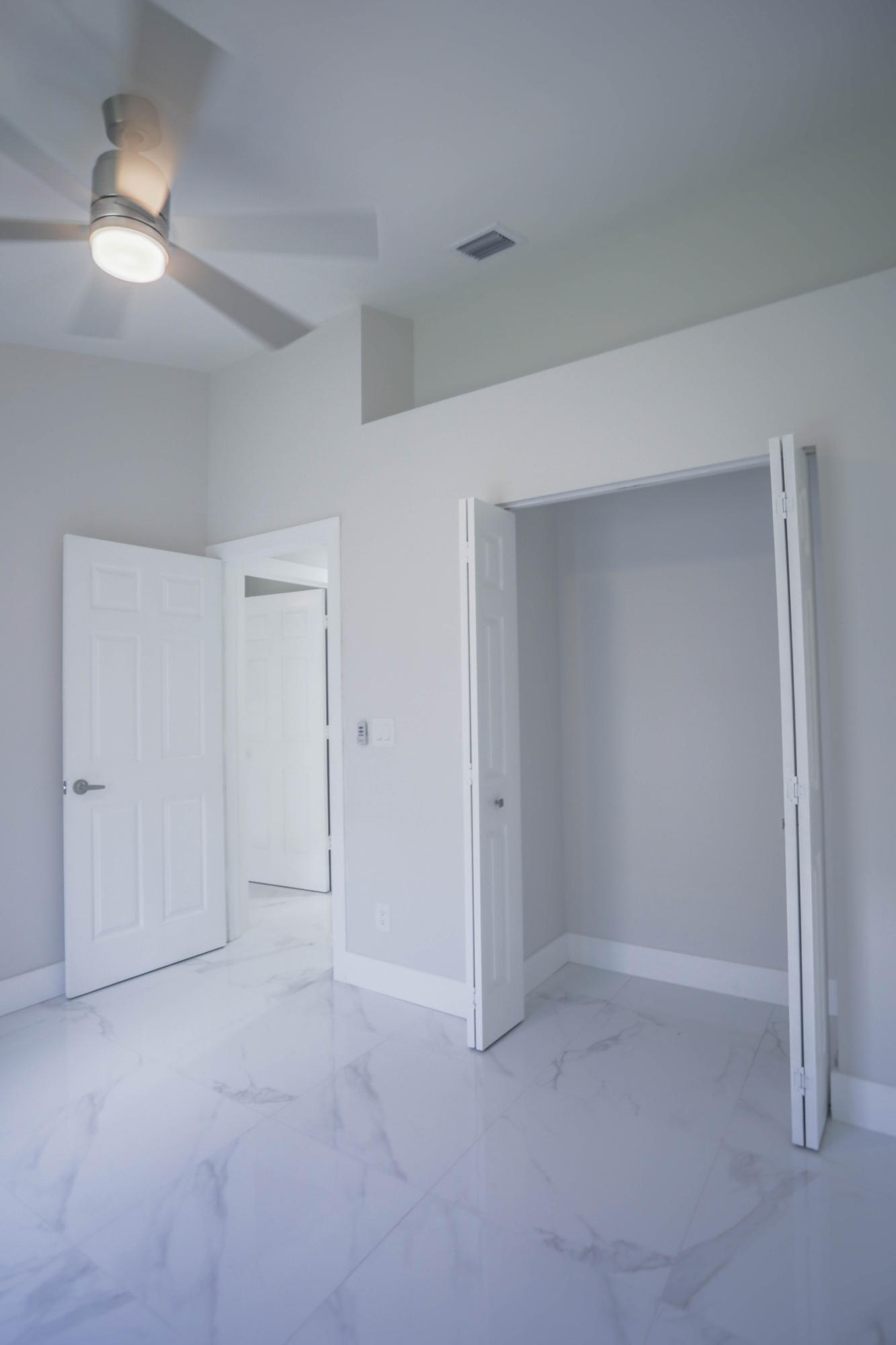 1892 Barnstable Road Wellington, FL 33414 - Photo 15 of 63 L45A9795