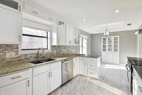 $3,100 | 1821 Geneva Lane, Plano, TX 75075