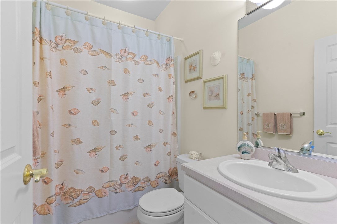 23 Cambridge Circle Smithfield, RI 02917 - Photo 13 of 49