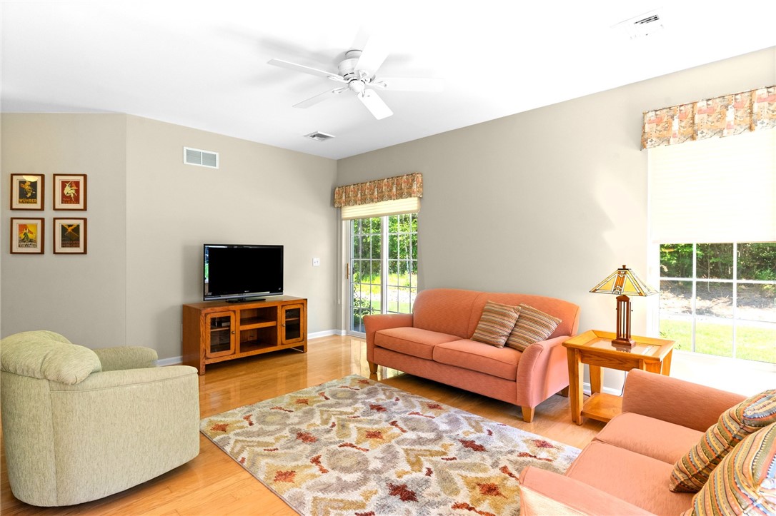 23 Cambridge Circle Smithfield, RI 02917 - Photo 28 of 49