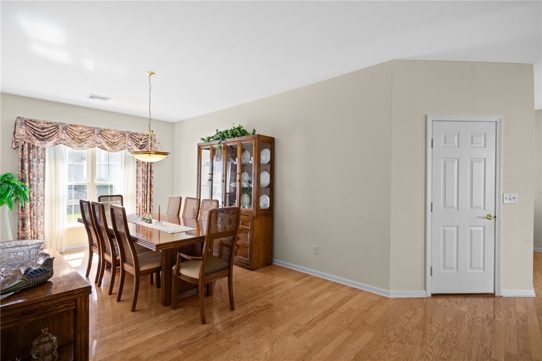 23 Cambridge Circle Smithfield, RI 02917 - Photo 40 of 49