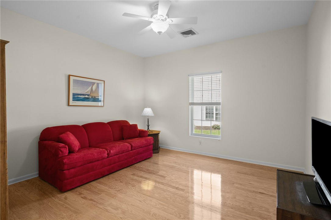 23 Cambridge Circle Smithfield, RI 02917 - Photo 9 of 49