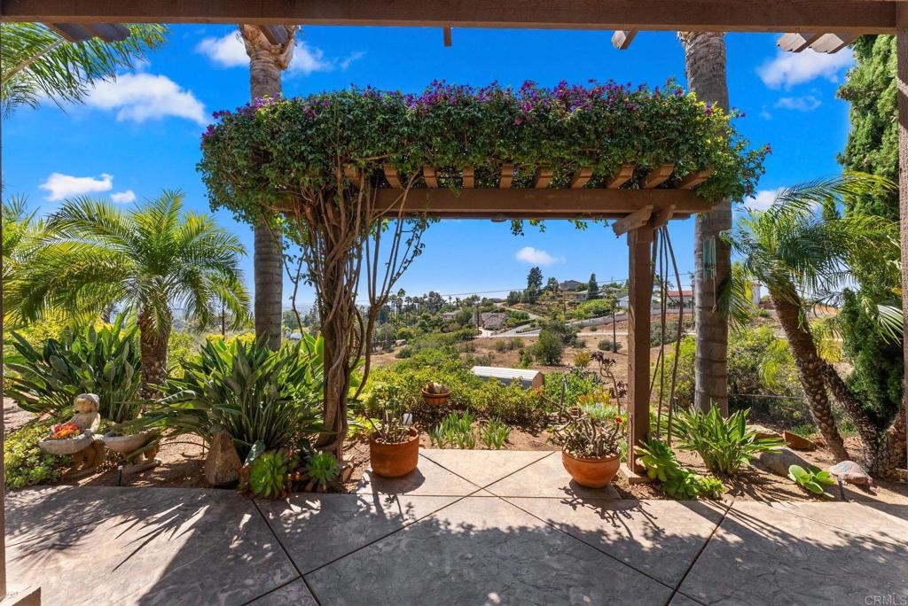 1829 Elevado Road Vista, CA 92084 - Photo 45 of 62