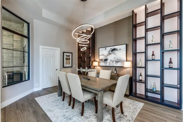 $1,530,000 | 2801 Barton Point Drive, Austin, TX 78733
