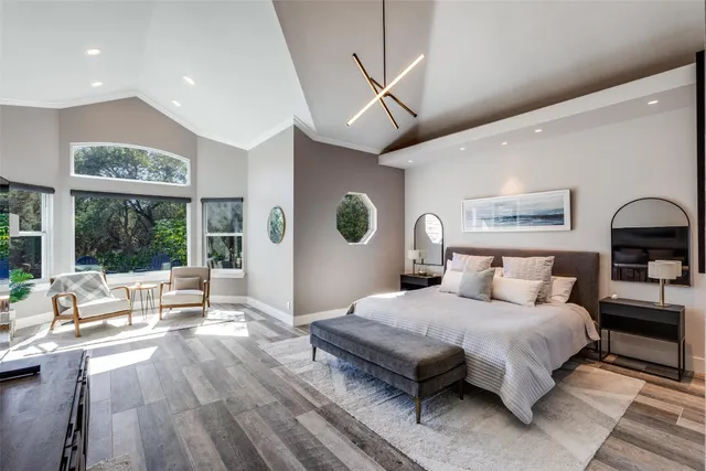 $1,530,000 | 2801 Barton Point Drive, Austin, TX 78733