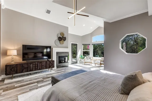 $1,530,000 | 2801 Barton Point Drive, Austin, TX 78733