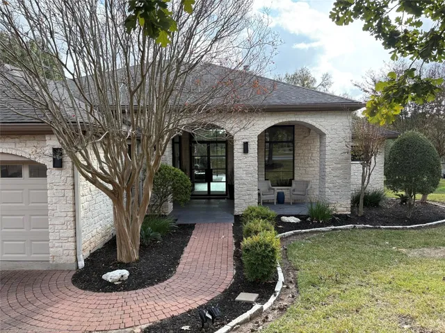 $1,530,000 | 2801 Barton Point Drive, Austin, TX 78733