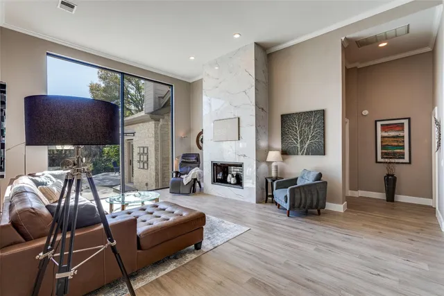 $1,530,000 | 2801 Barton Point Drive, Austin, TX 78733