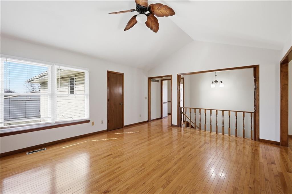 3111 South Fields Road Oak Grove, MO 64075 - Photo 13 of 36