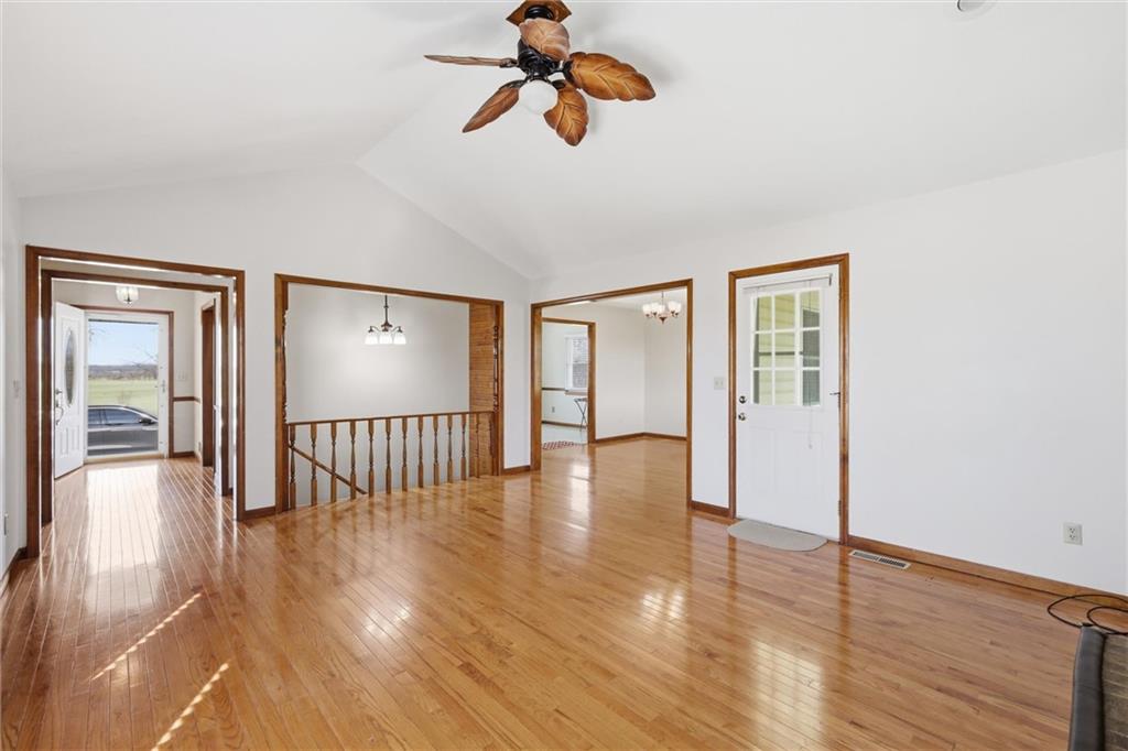 3111 South Fields Road Oak Grove, MO 64075 - Photo 14 of 36