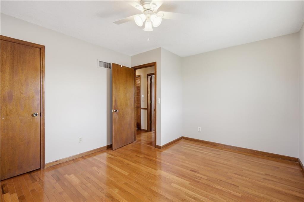 3111 South Fields Road Oak Grove, MO 64075 - Photo 21 of 36