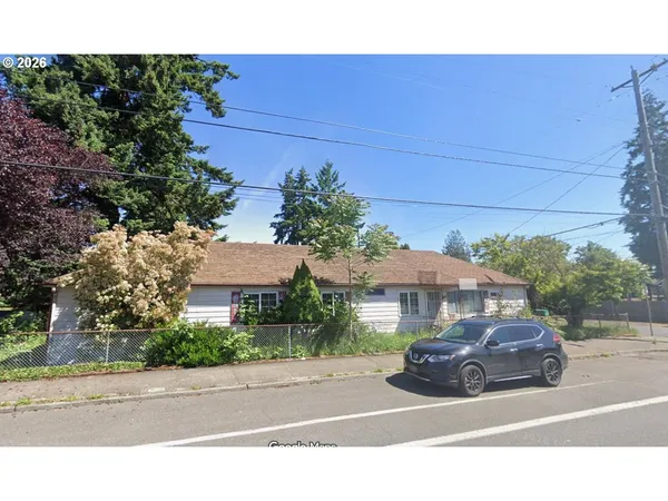 $499,900 | 7929 Southeast Duke Street, Portland, OR 97206