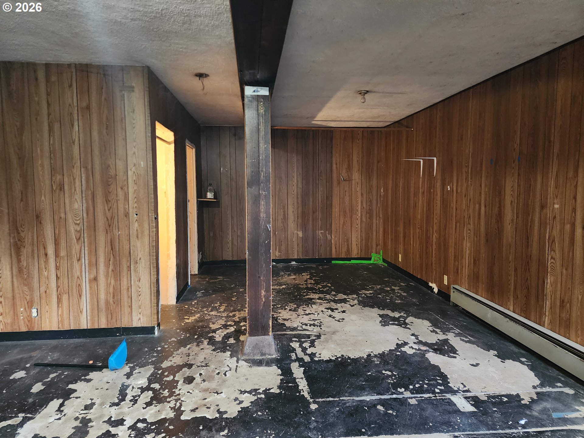 7929 Southeast Duke Street Portland, OR 97206 - Photo 16 of 19