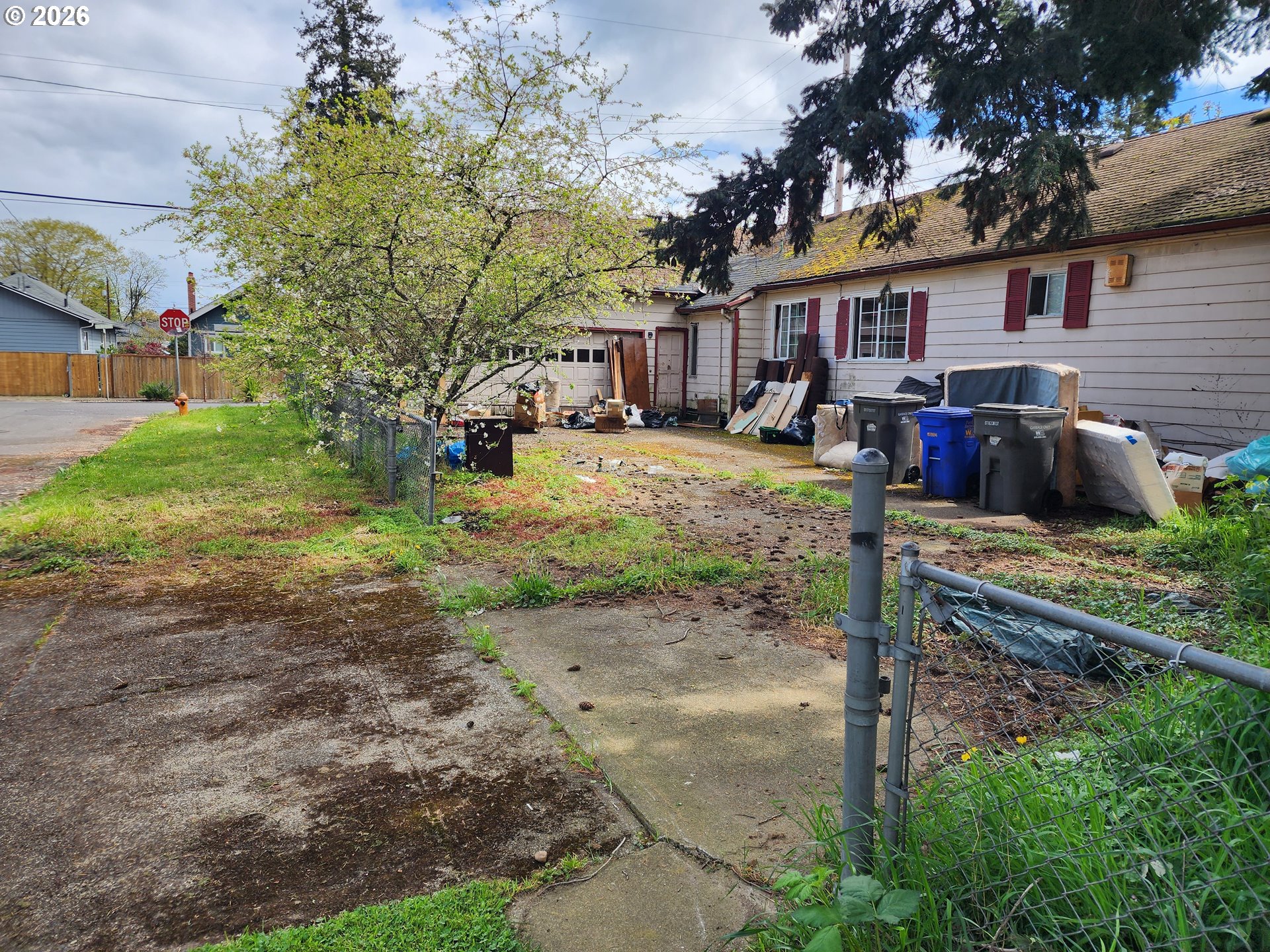 7929 Southeast Duke Street Portland, OR 97206 - Photo 18 of 19