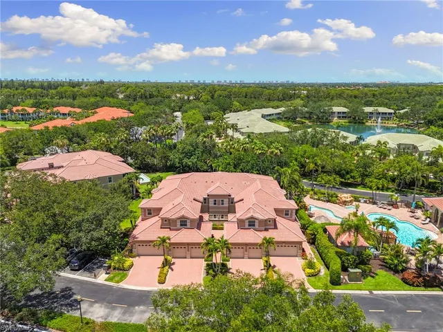 $785,000 | 575 El Camino Real, Unit 6102, Naples, FL 34119