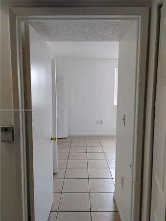 $2,000 | 6045 Northwest 186th Street, Unit 304, Hialeah, FL 33015