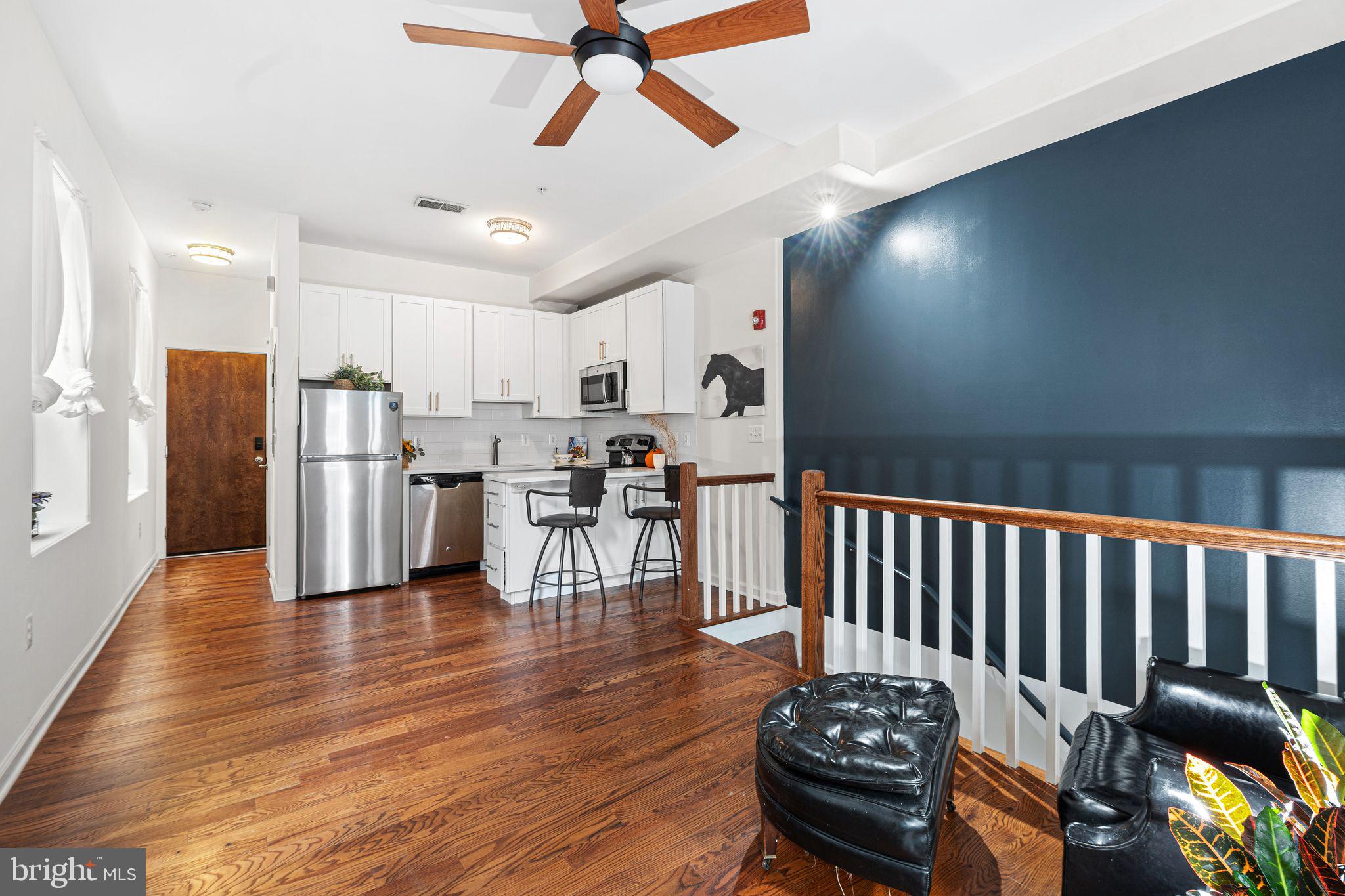 729 South 12th Street, Unit 101 Philadelphia, PA 19147 - Photo 6 of 25 open floor concept